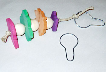 Petwerks Wire style toy hanger 